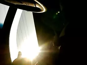 Mindy está llena. Oy ...