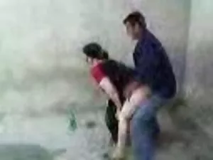 Kate England bebe 7  ...