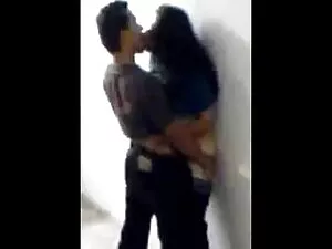 Chica paquistaní obt ...