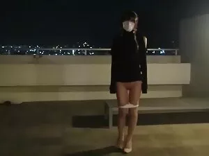 Chica se masturba vi ...