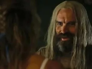 Gabby Quinteros vide ...